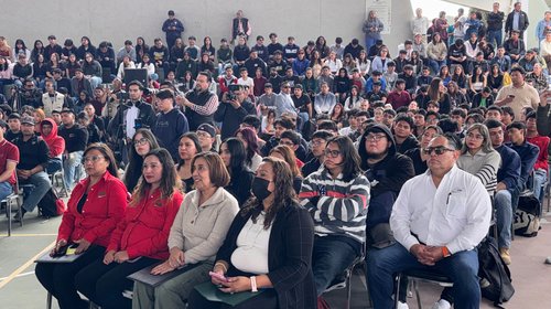 Universitarios alertan consumo de drogas en fiestas