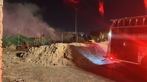 Combaten incendio en Centro de Transferencia del Bosque Urbano