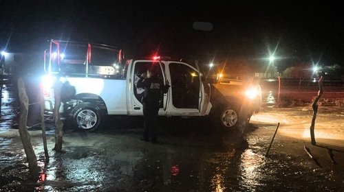Auxilian a habitantes afectados por inundaciones en Tula