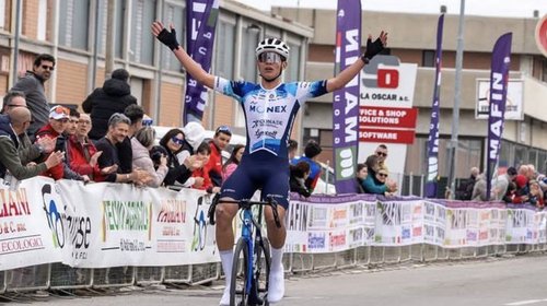 Mexicano conquista Italia con triunfo en GP Fioritura 2026