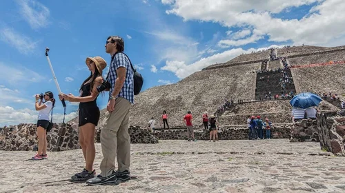 Crece 7.8% llegada de turistas internacionales