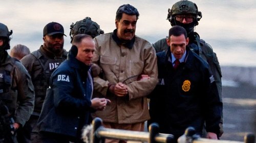 Fiscalía de EUA acusa a Maduro de vender pasaportes diplomáticos