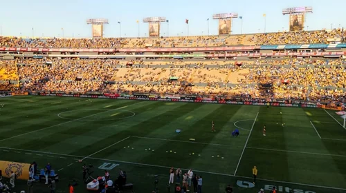 En el Clásico más pasional de México, ¡El color es su pasión!