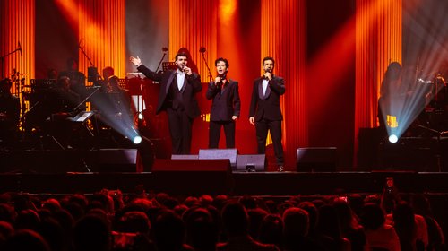 È stato incredibile! Il Volo cautiva con su show