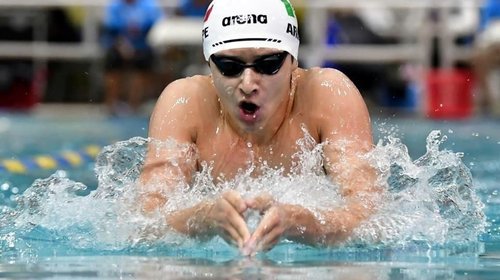 Rafel Arizpe se consolida como élite de la natación mexicana