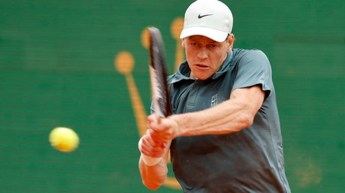 Sinner roza el número uno y espera rival en Montecarlo