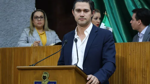 Logra MC aprobación de exhorto a la SCT en el Congreso Local