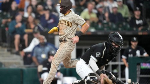 Padres quedan eliminados a pesar de vencer 3-2 a Medias Blancas