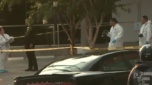 Matan a hombre en plaza de Obispado en Monterrey