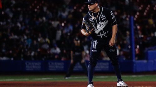 Charros vencen 6-3 a Sultanes y pone 2-0 la Final de Zona Norte