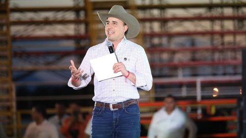 Manolo Jiménez respalda a empresarios en conflicto con CATEM