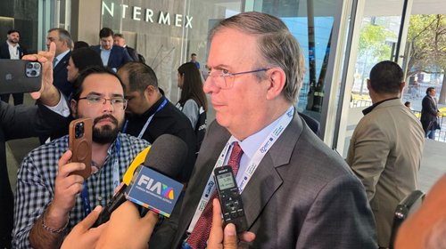 Afirma Ebrard que México dialoga con EUA ante revisión del T-MEC