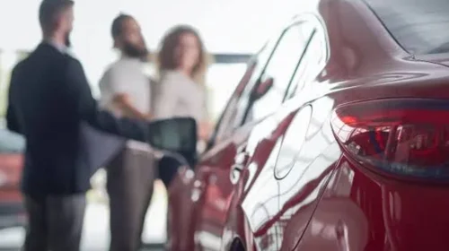 'Meten reversa' ventas de autos en México; caen 4.6% en abril