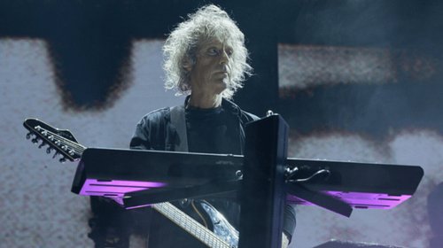 Muere Perry Bamonte, guitarrista de la banda 'The Cure'