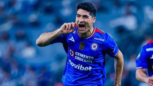 Cruz Azul 'arrolla' a Monterrey con Santiago Mele como villano