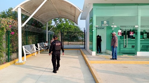 Despliegan operativos en Bancos del Bienestar 
