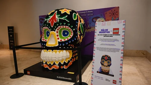 Vive un divertido día de muertos... ¡con LEGO!