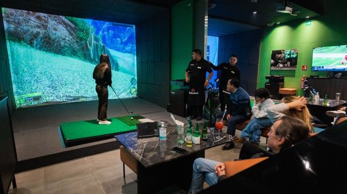 Posadas corporativas en Golf Station: Negocios y diversión
