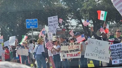 Protestan en Texas por redadas; comercios reportan afectaciones