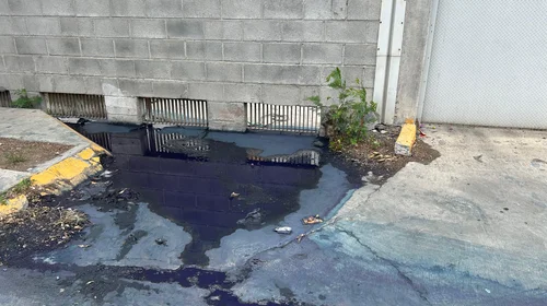 Pyosa reconoce realizar derrame... ¡pero culpa a Agua y Drenaje!