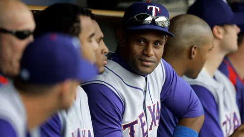 Regresa Sammy Sosa a Wrigley Field en más de 20 años de ausencia
