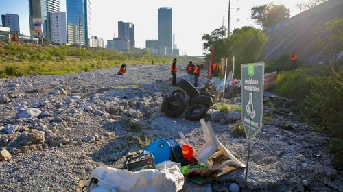 Recolectan más de 60 toneladas de residuos de Río Santa Catarina