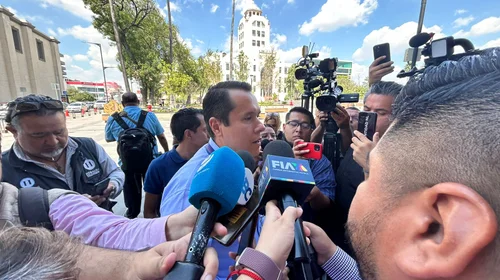 Se reúnen alcaldes metropolitanos con Samuel 