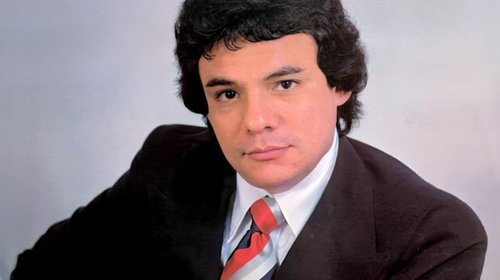 Fans conmemora el Día Internacional de José José en CDMX