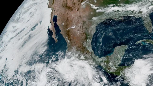 Se forma tormenta tropical Kiko en el Pacífico frente a BCS