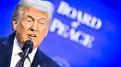 'Podría suavizar los operativos migratorios', asegura Trump
