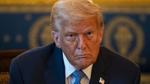 Trump asegura que Irán se encuentra en 'estado de colapso'