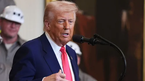 Productos tecnológicos tendrán impuestos separados, dice Trump
