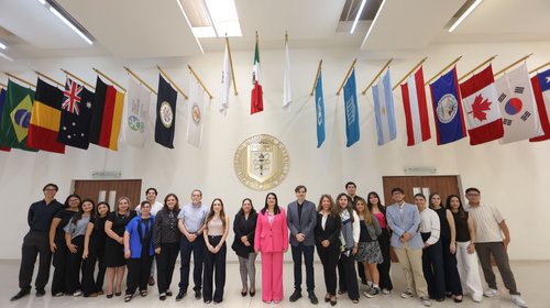 Viajaran 17 alumnos de la UANL a Disney World para voluntariado