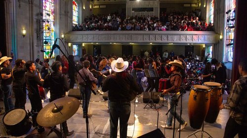 Sector artistico recibe reconocimiento por parte de la UANL