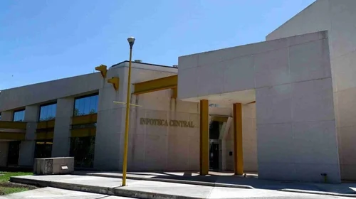 Detectan dobles plazas en UA de C; rectoría canaliza a Fiscalía