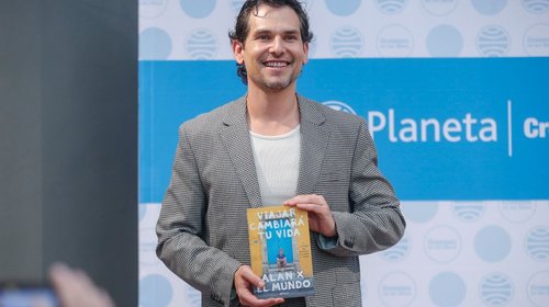 El influencer Alan Estrada ahora 'viaja' a la literatura