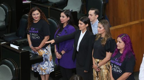 Veta Samuel protesta de diputada que sustituye a Adame