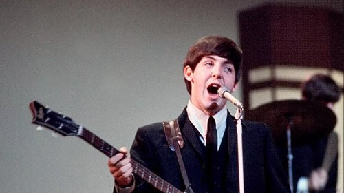 Arman búsqueda mundial por el bajo de McCartney