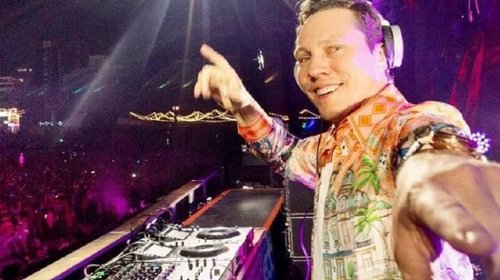 DJ Tiësto amenizará el previo al Super Bowl LVIII