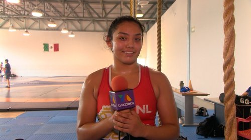 Debanhi Tapia inspira a niñas con la Lucha Olímpica