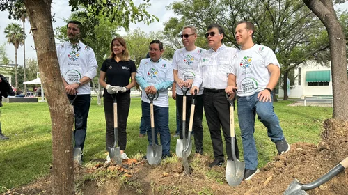 Fundación Azteca y Heineken reforestan Parque Niños Héroes