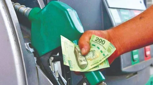Aumento en IEPS impacta precios de refrescos, cigarros y gasolina