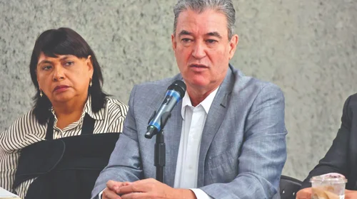 Anuncia Nuevo León subsidios al transporte público