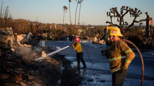¿Qué causó los devastadores incendios en Los Ángeles?