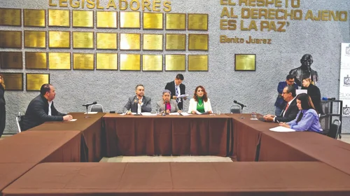 Se atora trabajo legislativo en comisiones del Congreso