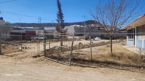 Desaparecen escuela y construyen palapa en comunidad de Saltillo