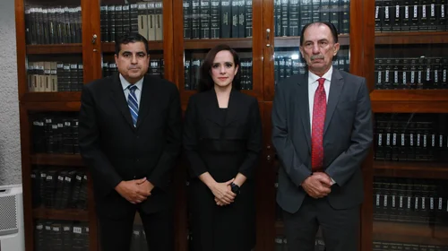 Eligen terna de finalistas para puesto de Fiscal General