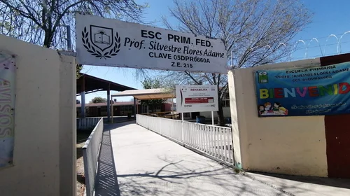 Niño amenaza a compañeros con pinzas con las que los iba a matar