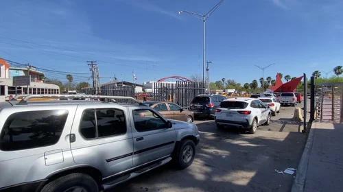 Asueto incrementa aforos en puentes internacionales