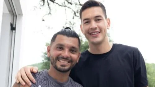 César ‘Cachorro’ Montes visitó a Rayados en El Barrial 